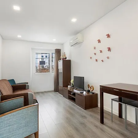 Casa Dos Terracos T2 1º 公寓 *